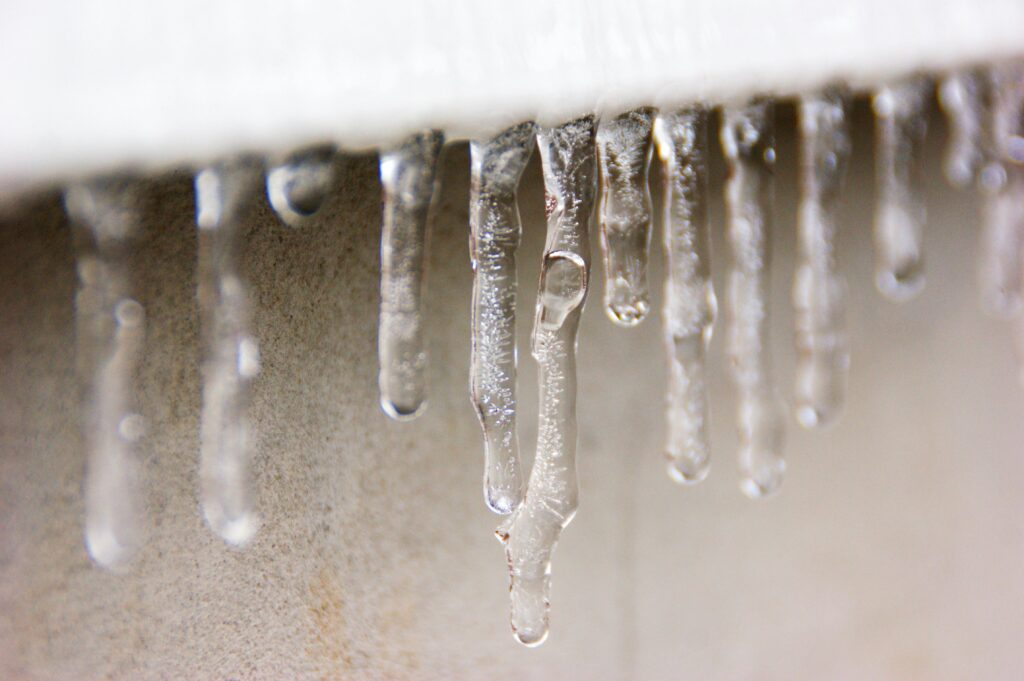 freezing roof
