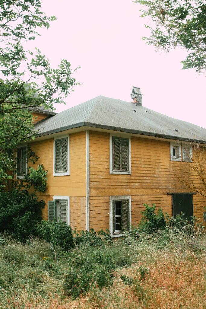 old and faded siding